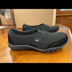 Sketcher slip ons brand new